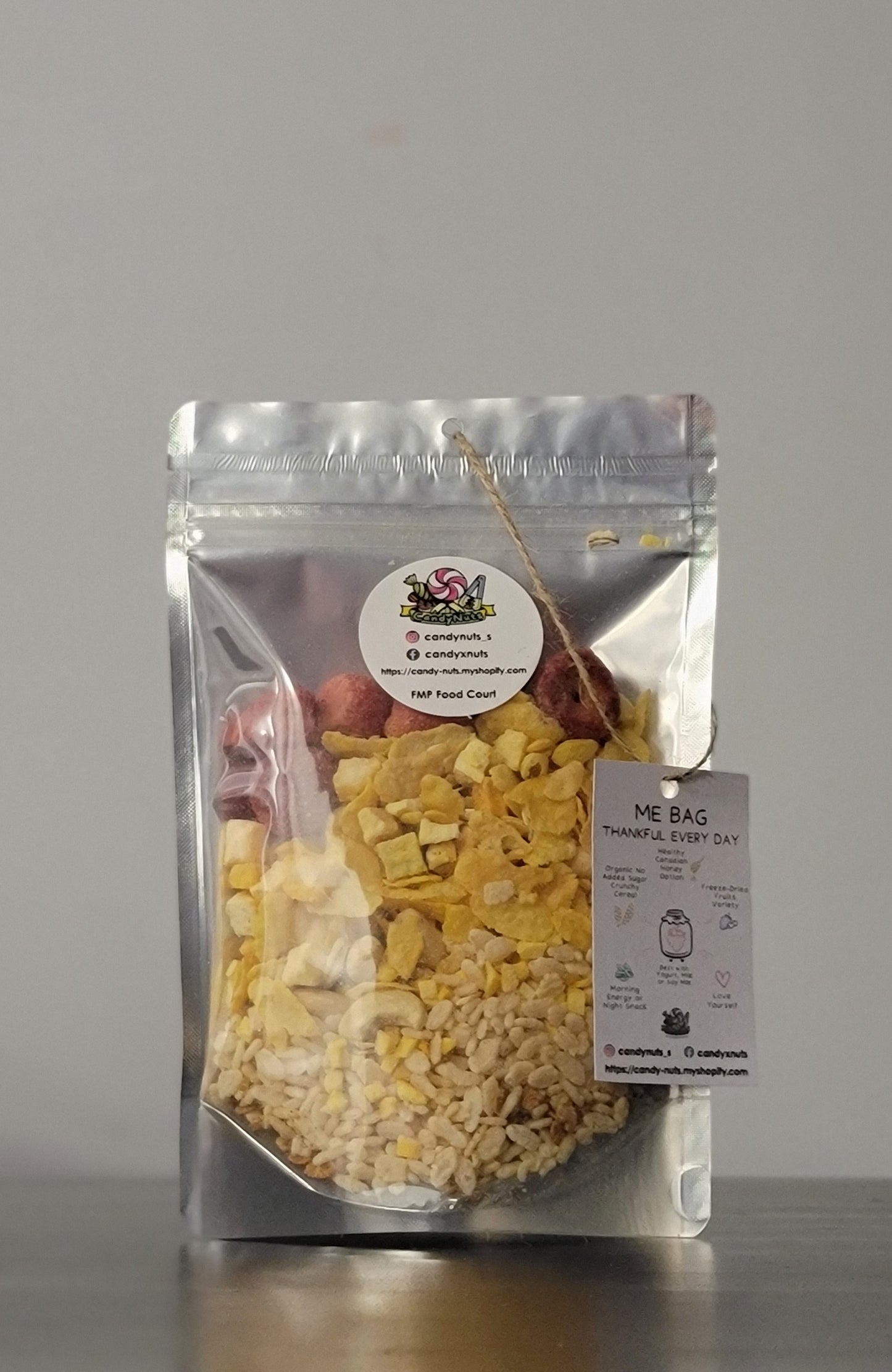 Me Bag No.3 Peaches - Organic No Added Sugar Cereal with Freeze Dried Fruits & Honey Packs