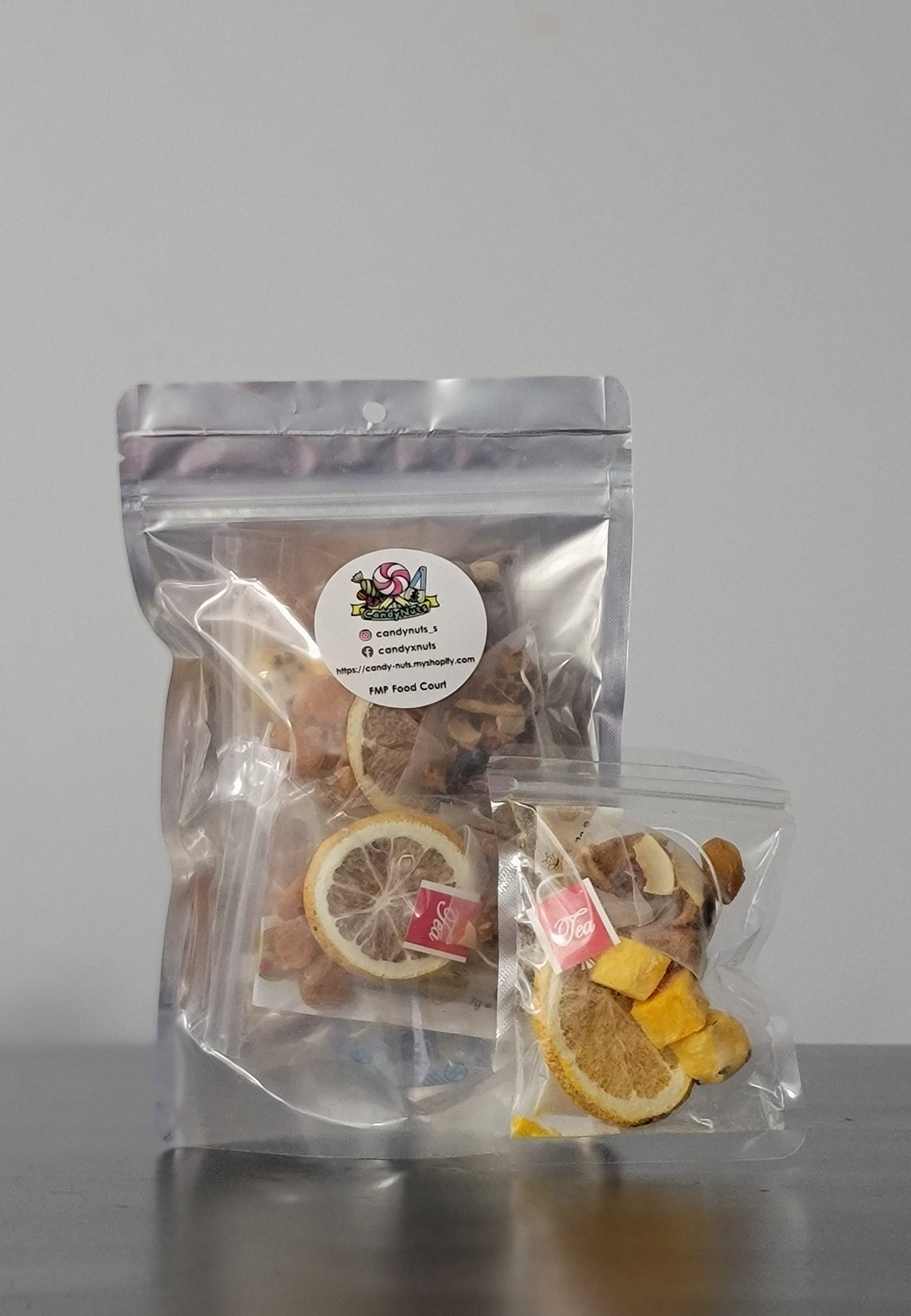 Caffeine Free Freeze Dried Passion Fruit Lemon Tea 天然檸檬百香果茶 with Canadian Honey Option.