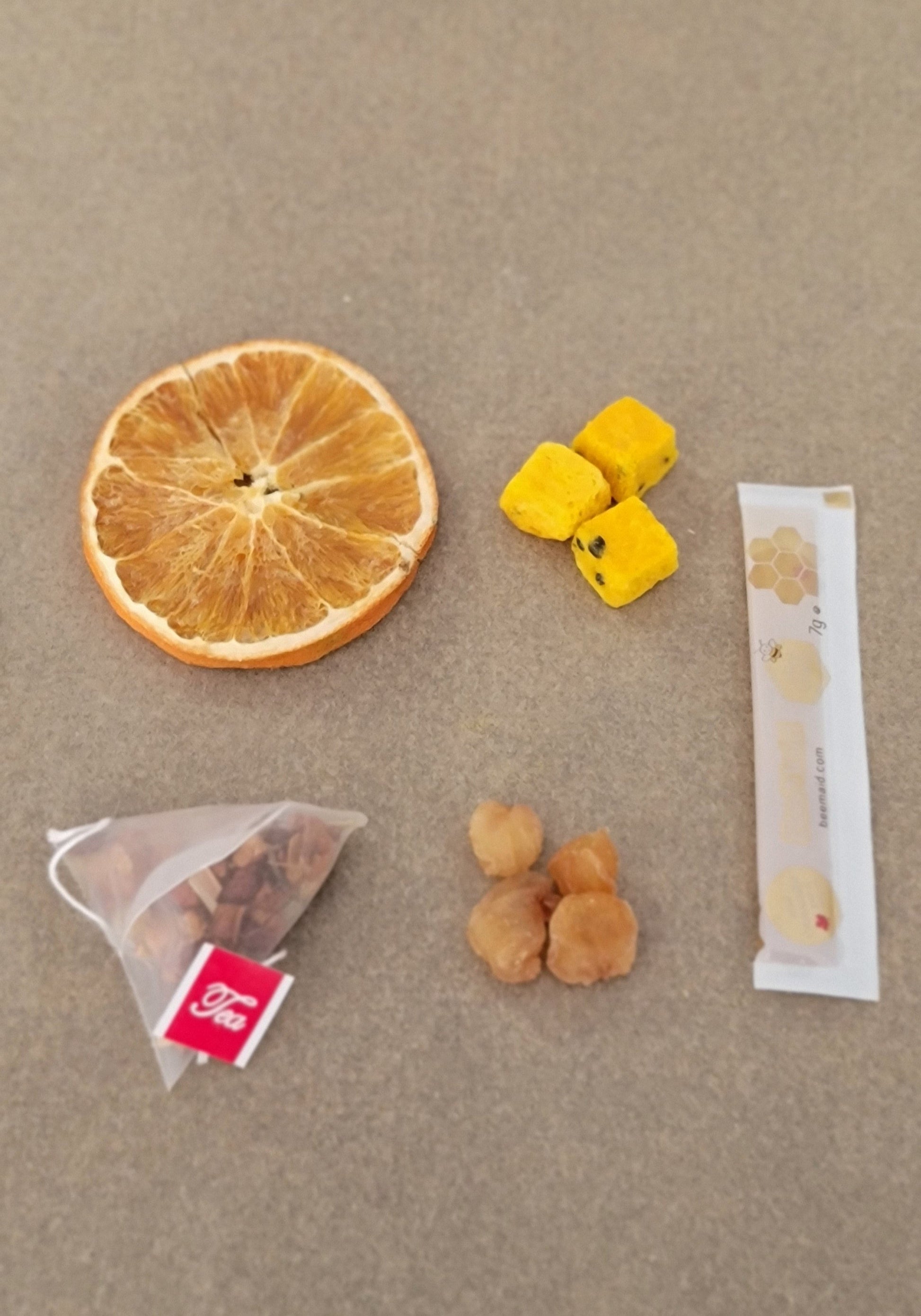 Caffeine Free Freeze Dried Passion Fruit Orange Tea 天然香橙百香果茶 with Canadian Honey Option.
