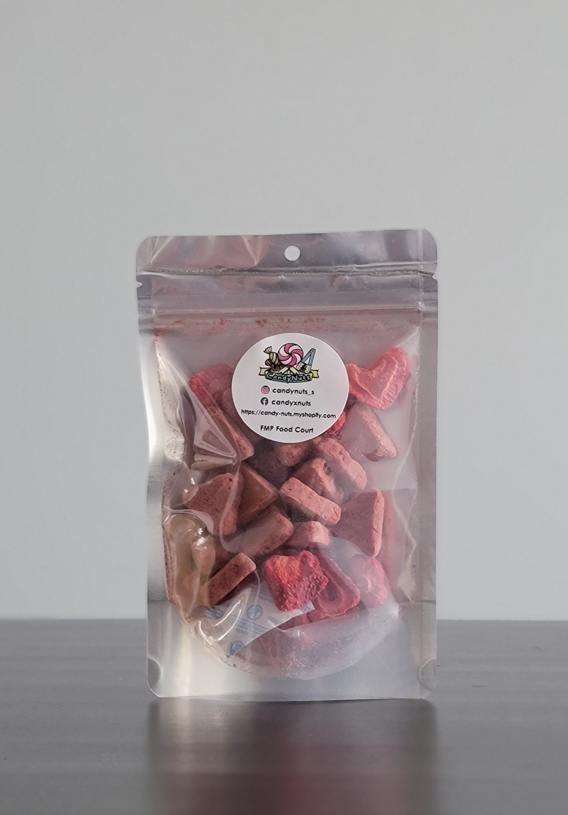 Freeze Dried Strawberry Mix Smoothie Bites  士多啤梨香蕉冰沙脆(含士多啤梨脆片)